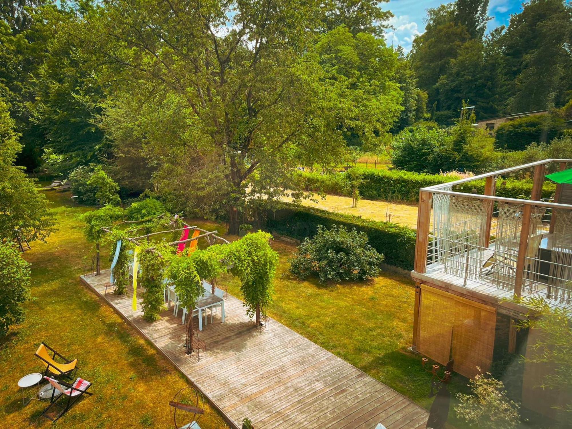 Le Gite Du Jardin Des Secrets 那慕尔 外观 照片
